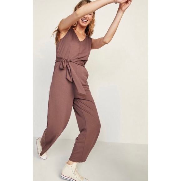 Old Navy Pants - Old Navy Jumpsuit Size Large NWOT